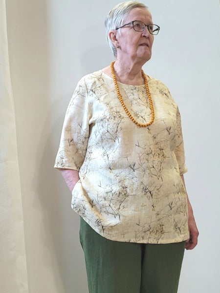 Lempi linneblus &ndash; gul blommig